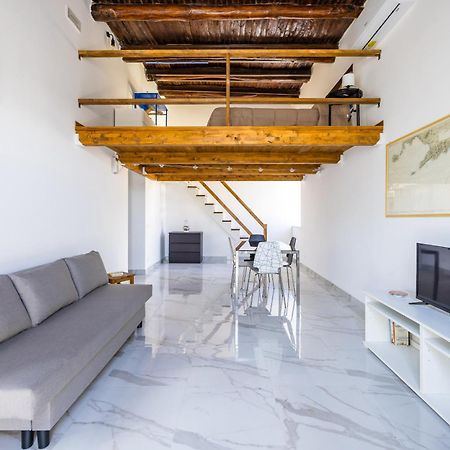 Apartament Carrozzieri Nest At Historical Center Neapol Zewnętrze zdjęcie
