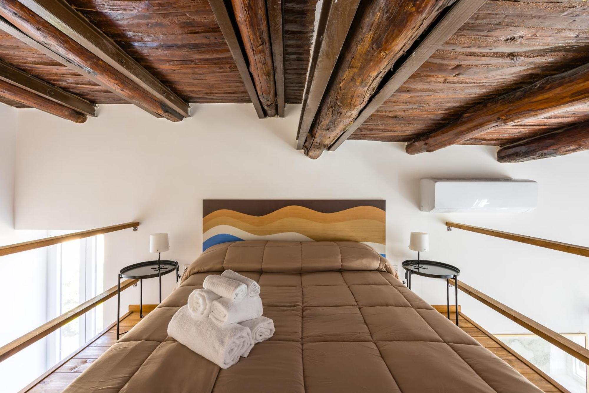 Apartament Carrozzieri Nest At Historical Center Neapol Zewnętrze zdjęcie
