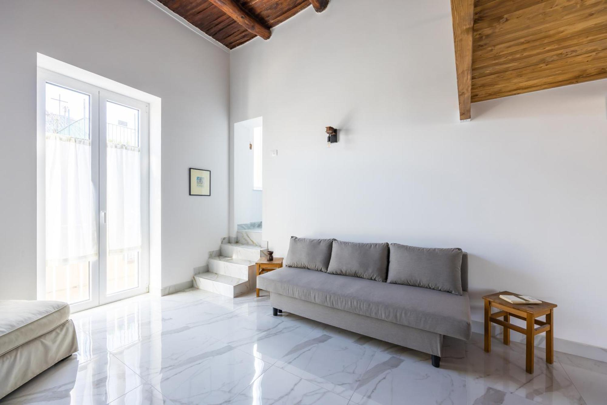 Apartament Carrozzieri Nest At Historical Center Neapol Zewnętrze zdjęcie