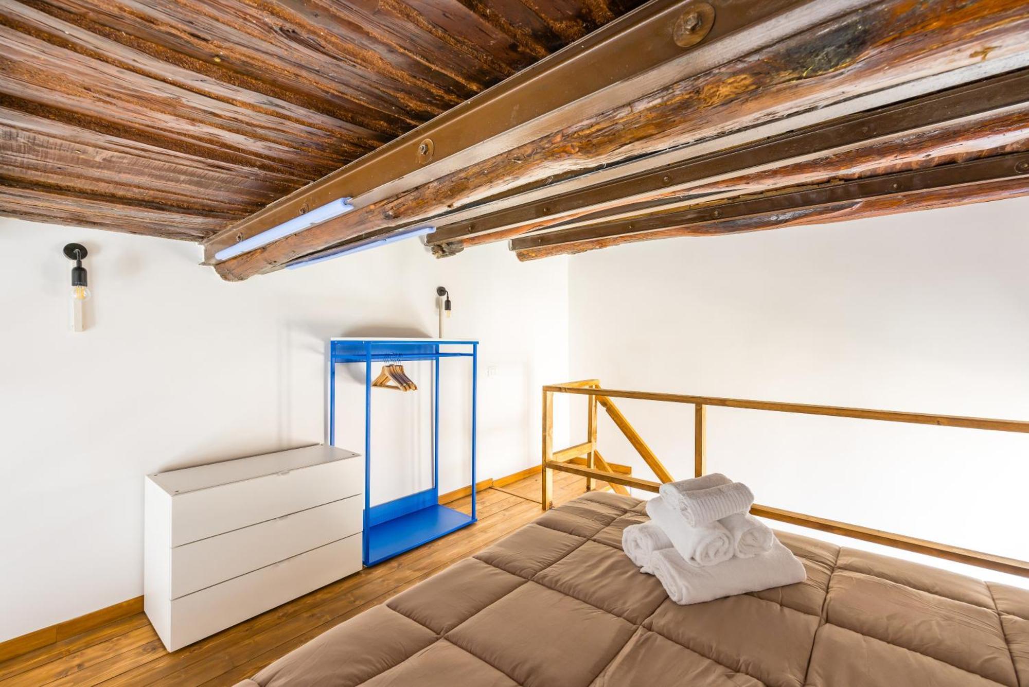 Apartament Carrozzieri Nest At Historical Center Neapol Zewnętrze zdjęcie